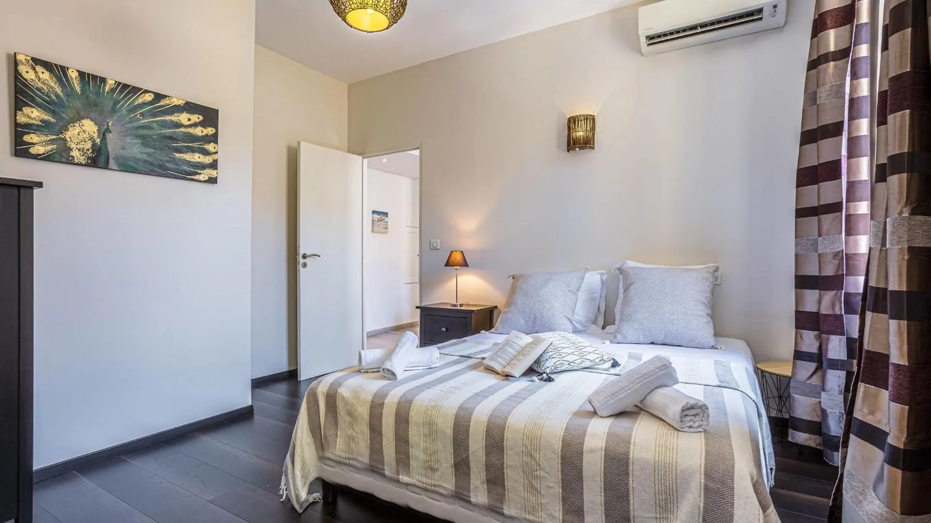 Appartement Guisol - Typical Nice 3 Bedroom Ac Near Port