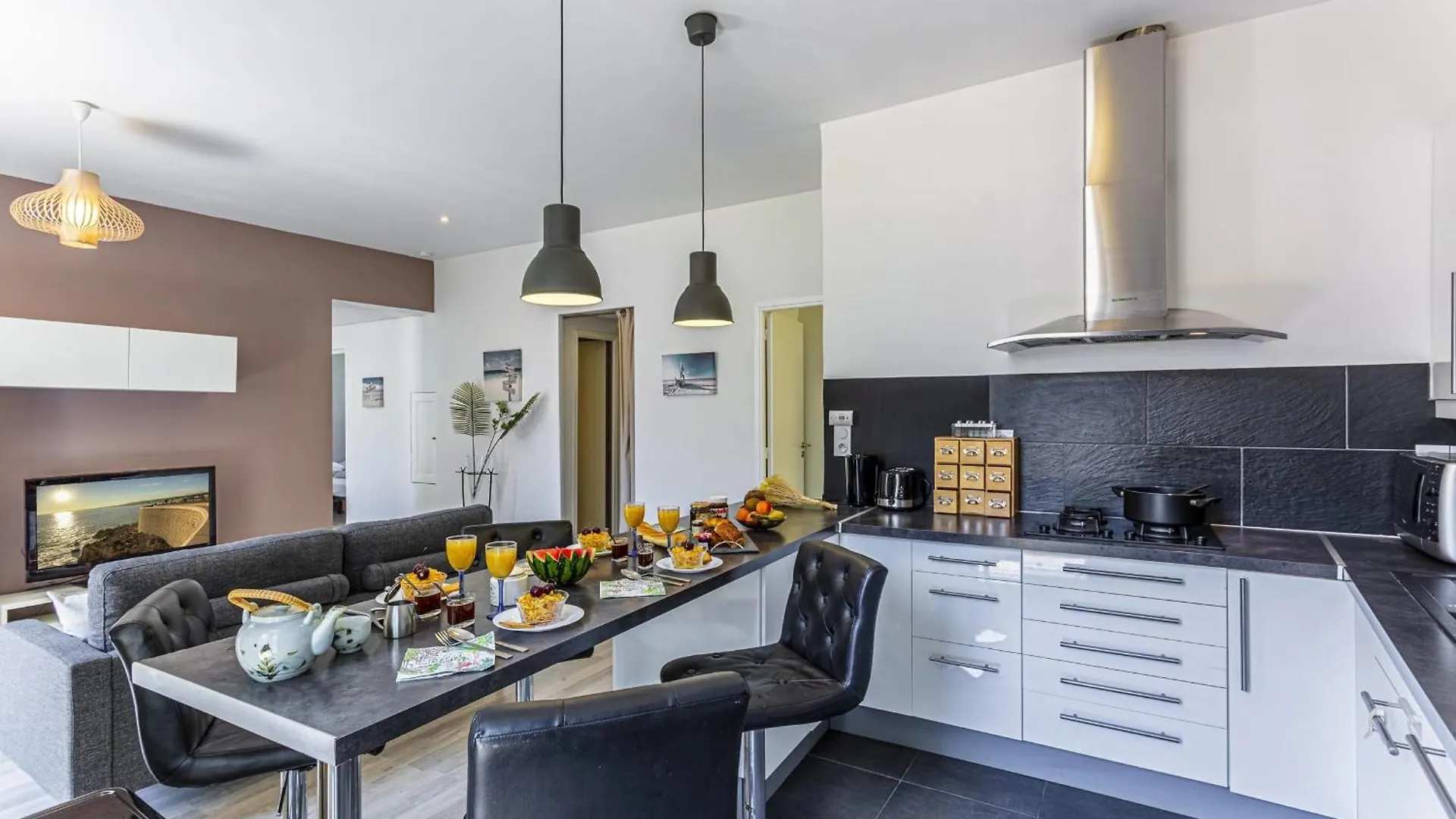 Guisol - Typical Nice 3 Bedroom Ac Near Port 0*,
